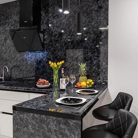 Новая Квартира С Авторским Ремонтом В Жк Seven Днепровская Набережная Kiew Exterior foto
